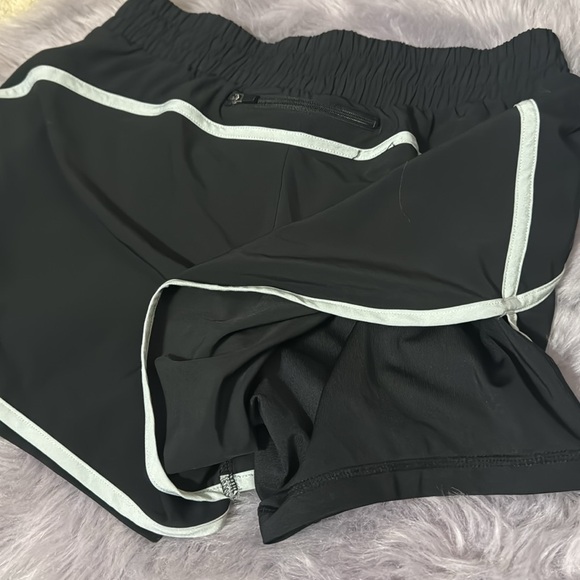 Training/Gym shorts - Picture 4 of 5